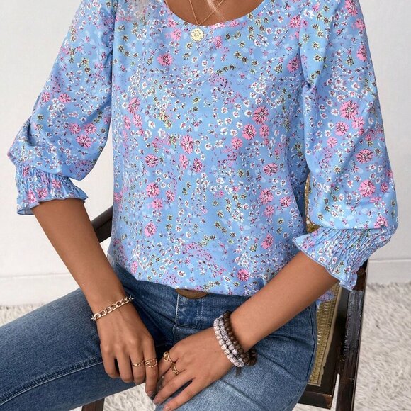Baby Blue Boho Women's Vacation Casual Ditsy Floral Puff Sleeve Shirt - Picture 4 of 7